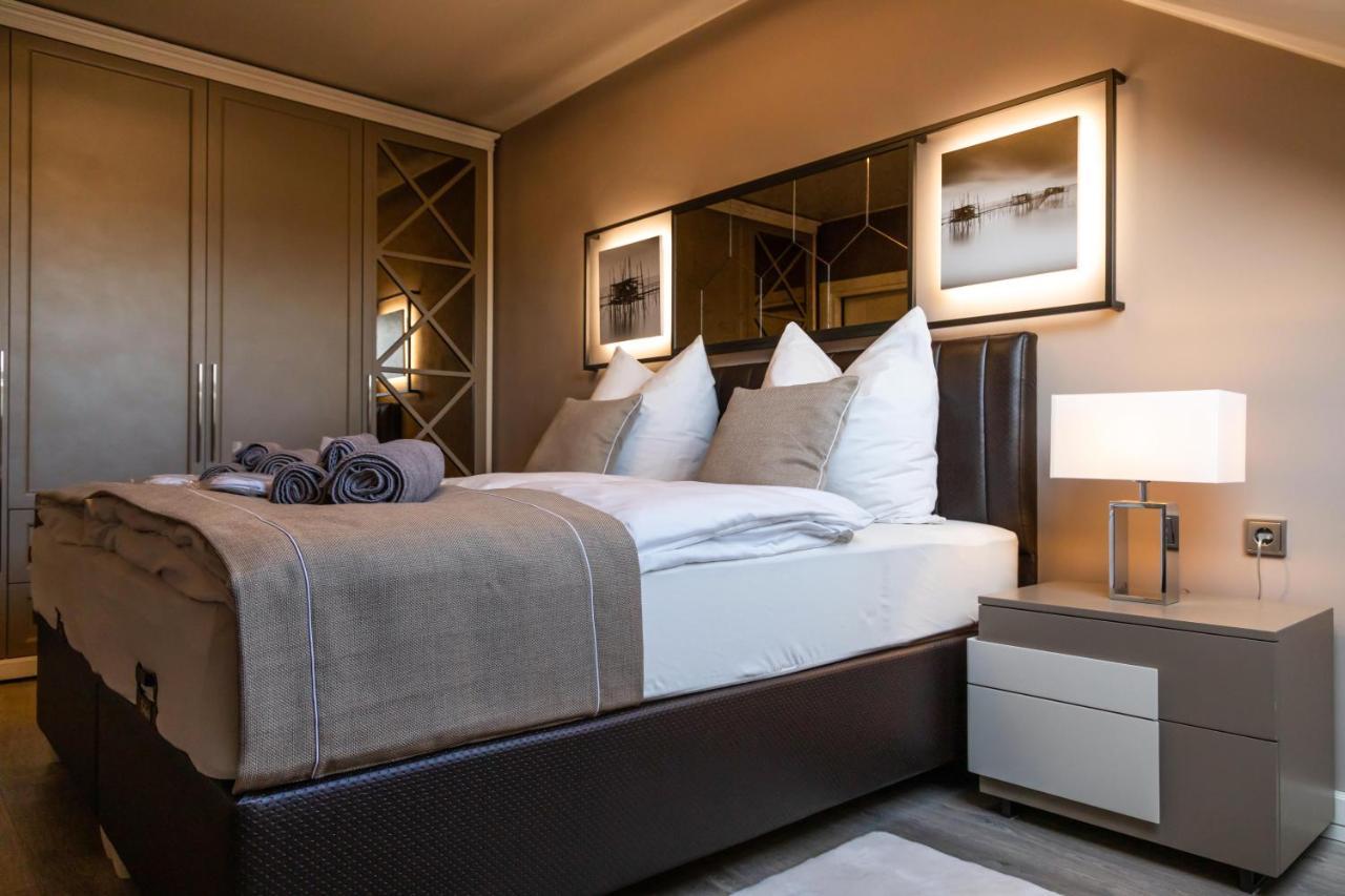 Deluxe Apartment Mit Tiefgarage In Naehe Messe-Bmw-Porsche-Dhl-Flughafen-Flugzeugwerk Der Deutsche Aircraft ไลป์ซิก ภายนอก รูปภาพ
